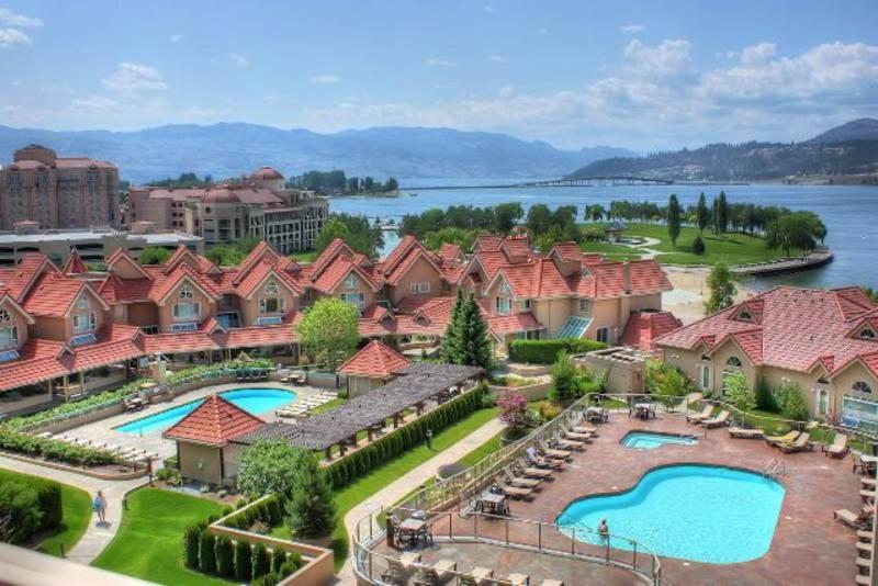 Sunset Waterfront Resort By Kelownacondorentals Bagian luar foto